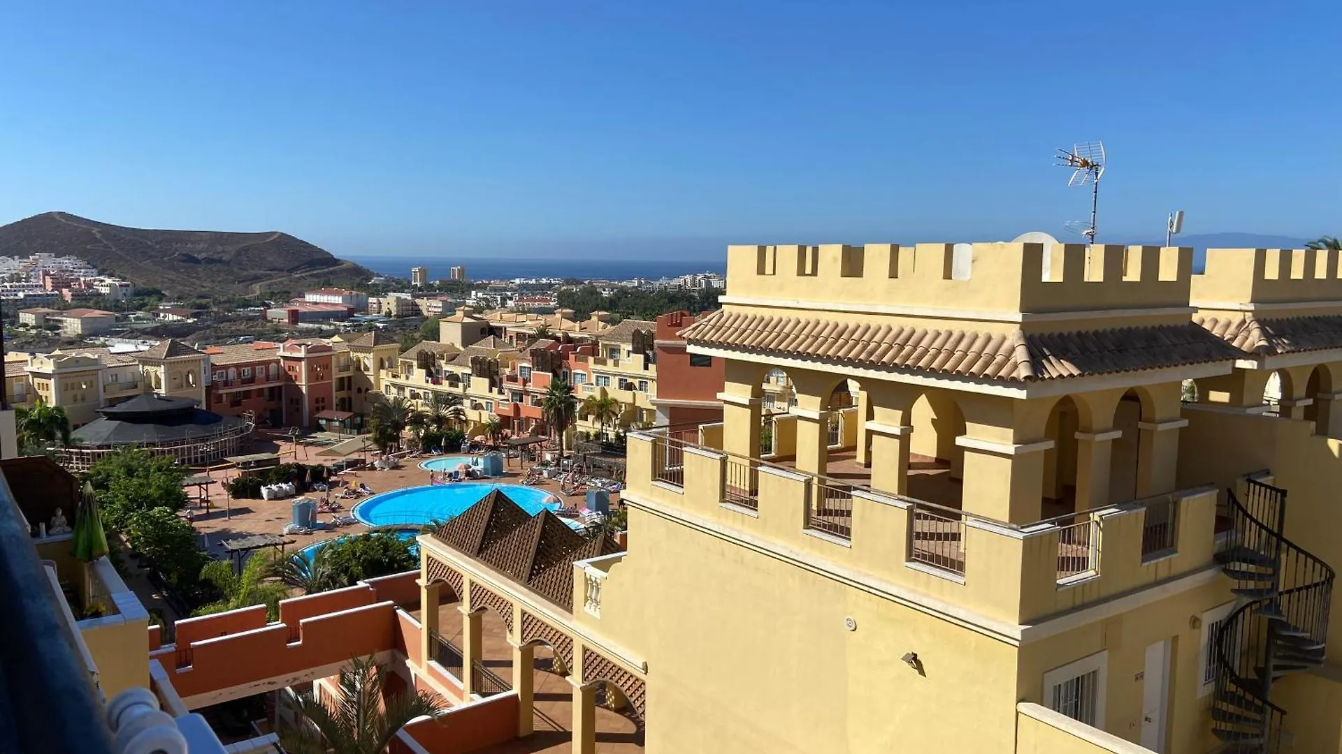 Amazing Penthouse Apartment Los Cristianos   Los Cristianos (Tenerife)